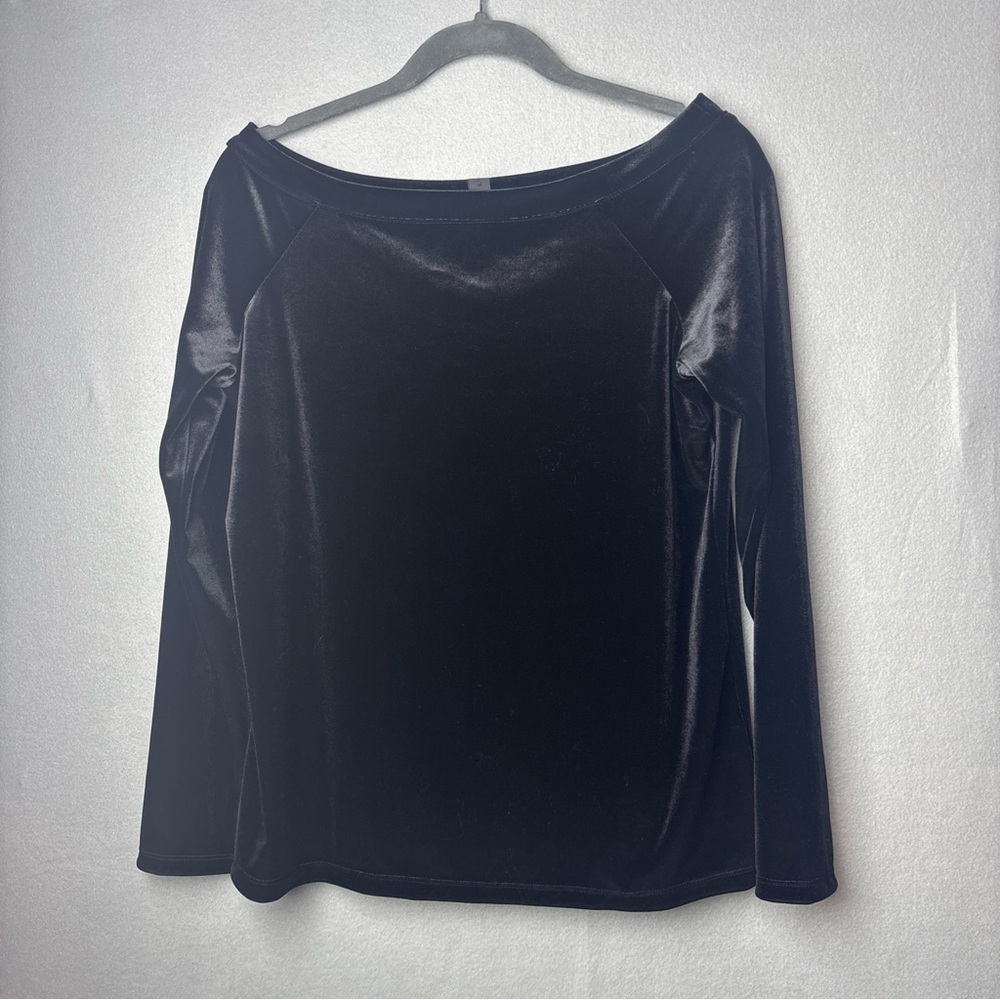 Ann Taylor Black Velvet‎ Off-Shoulder Blouse